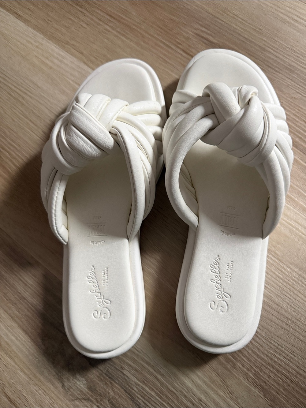 Seychelles Ivory Knotted Slide Sandals